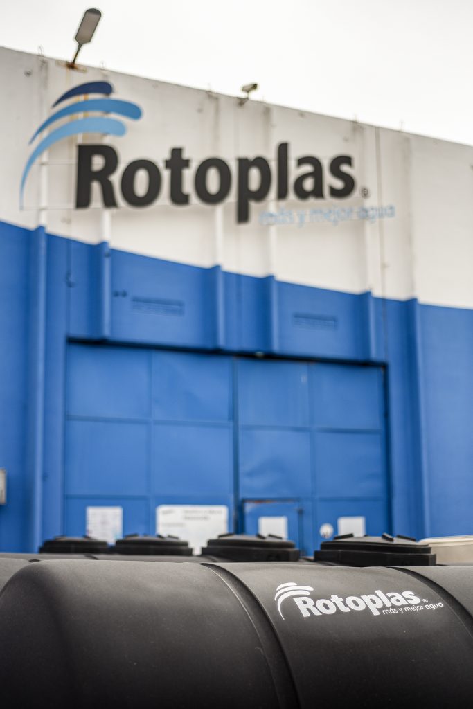 Rotoplas Tanques agro 2