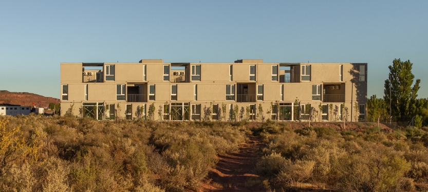 Añelo Nuevo - 4L arquitectura