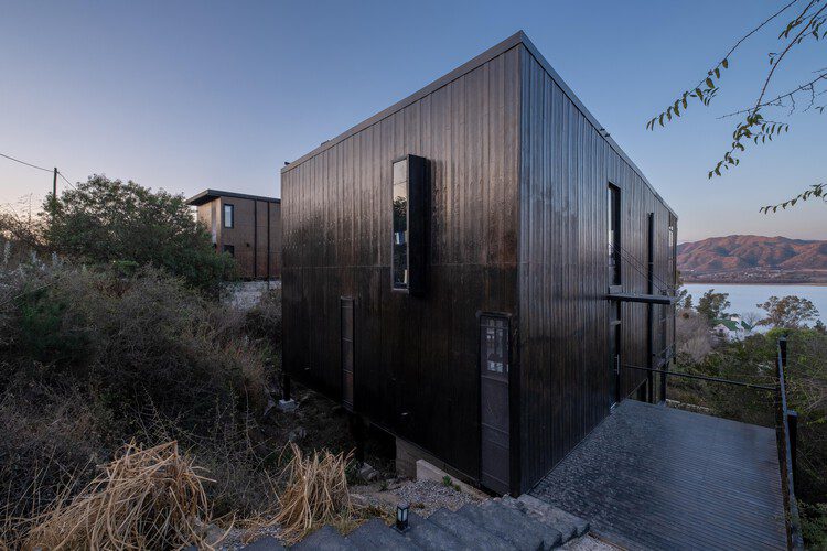 Un viaje por tres obras y sus paisajes: los desafíos de la arquitectura 13 casa solar pablo senmartin 3 1