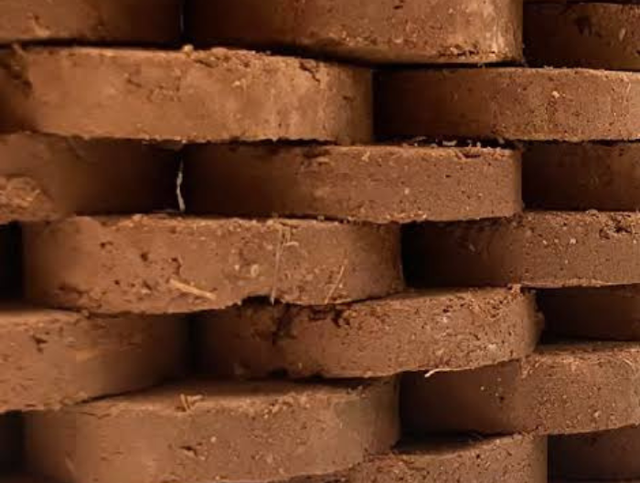 Habitar: la XX Bienal de Arquitectura de Buenos Aires 7 el calderon de tierra cruda