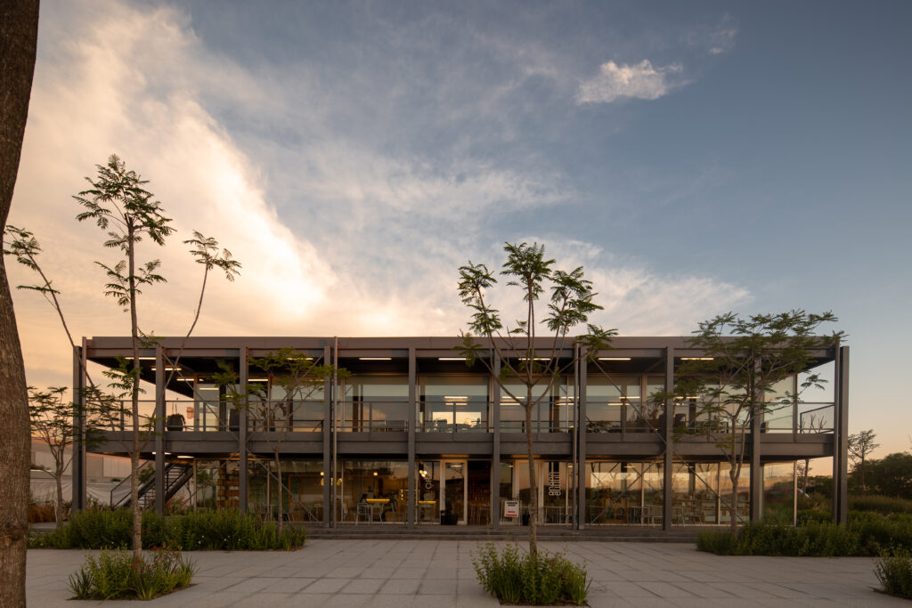 IDERO reafirma su excelencia en el Ranking Clarín ARQ 2026 3 Oficinas Front IDERO