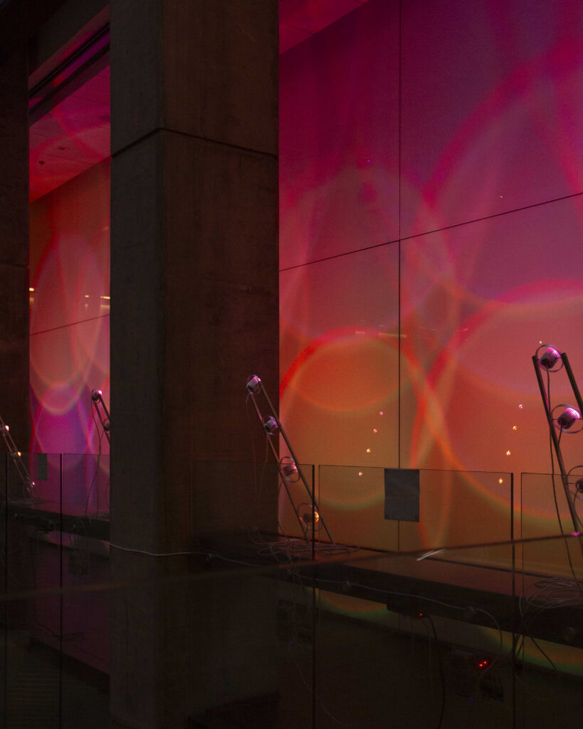 Durante el Open House BA, las oficinas de Guía de la Construcción en la SCA se iluminaron con "CONSTRUYENDO LUZ" 5 Luz